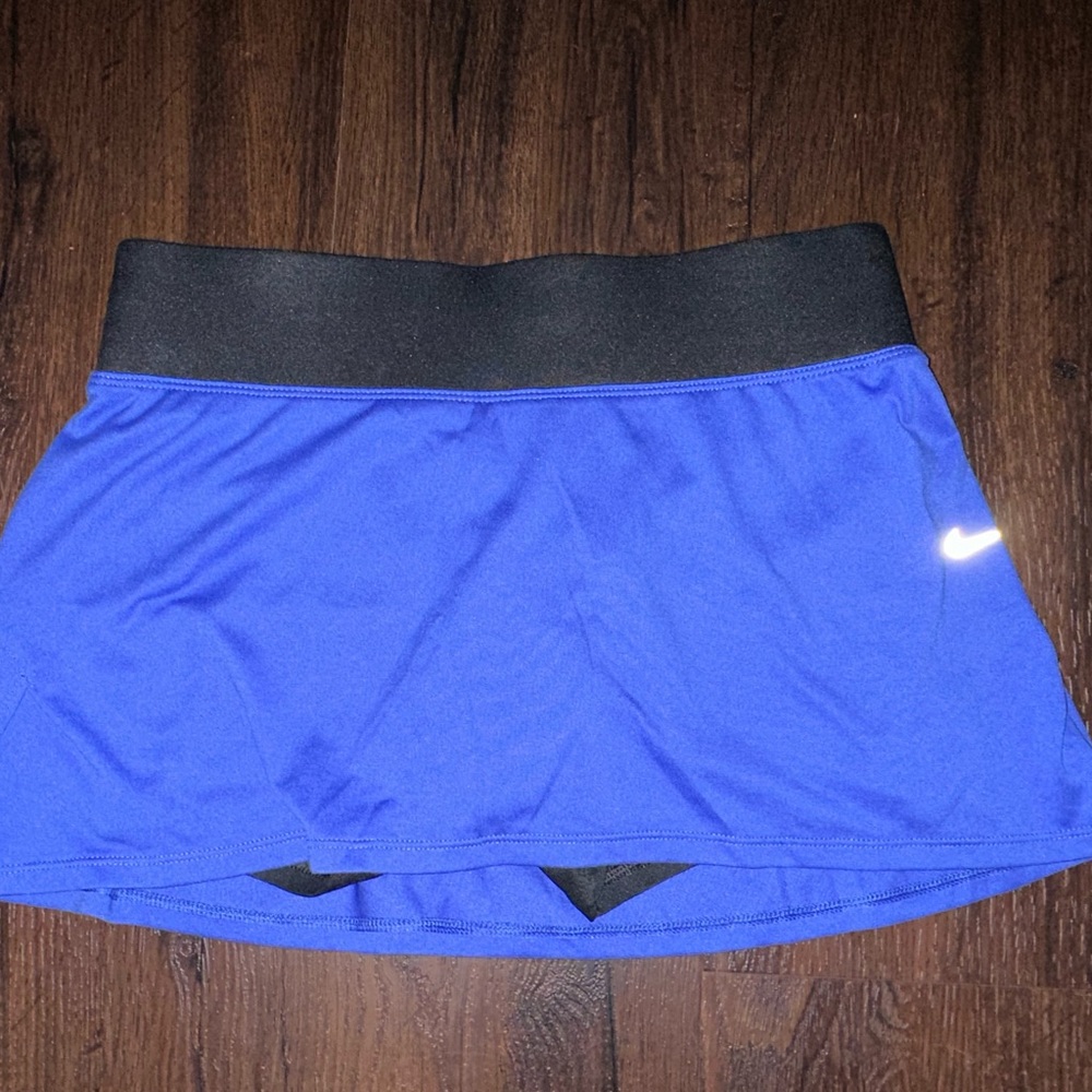 Nike Women's Blue Athletic Skirt / Skort